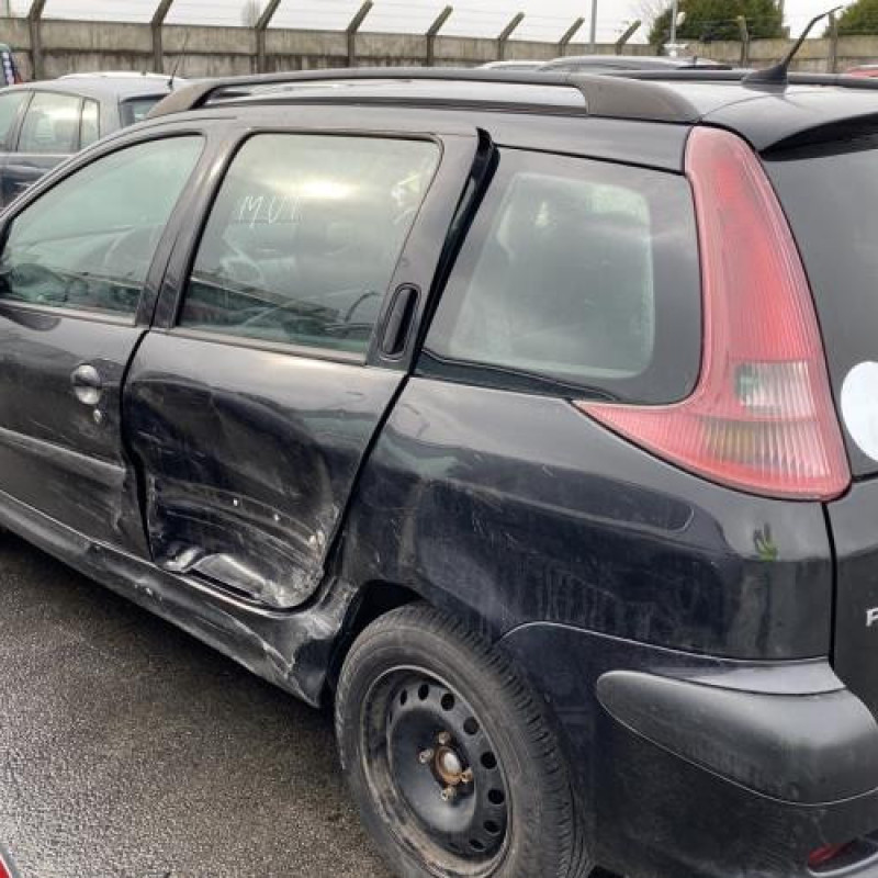 Face avant PEUGEOT 206 Photo n°18