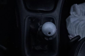 Levier de vitesses PEUGEOT 206