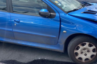 Levier de vitesses PEUGEOT 206