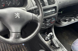 Levier de vitesses PEUGEOT 206