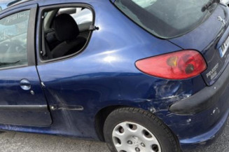 Levier de vitesses PEUGEOT 206