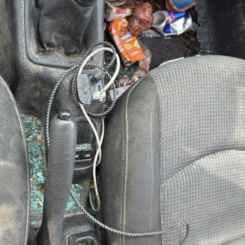 Levier de vitesses PEUGEOT 206 Photo n°12