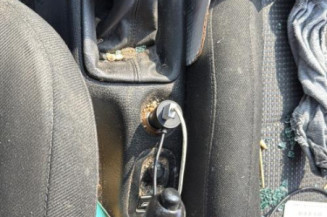 Levier de vitesses PEUGEOT 206