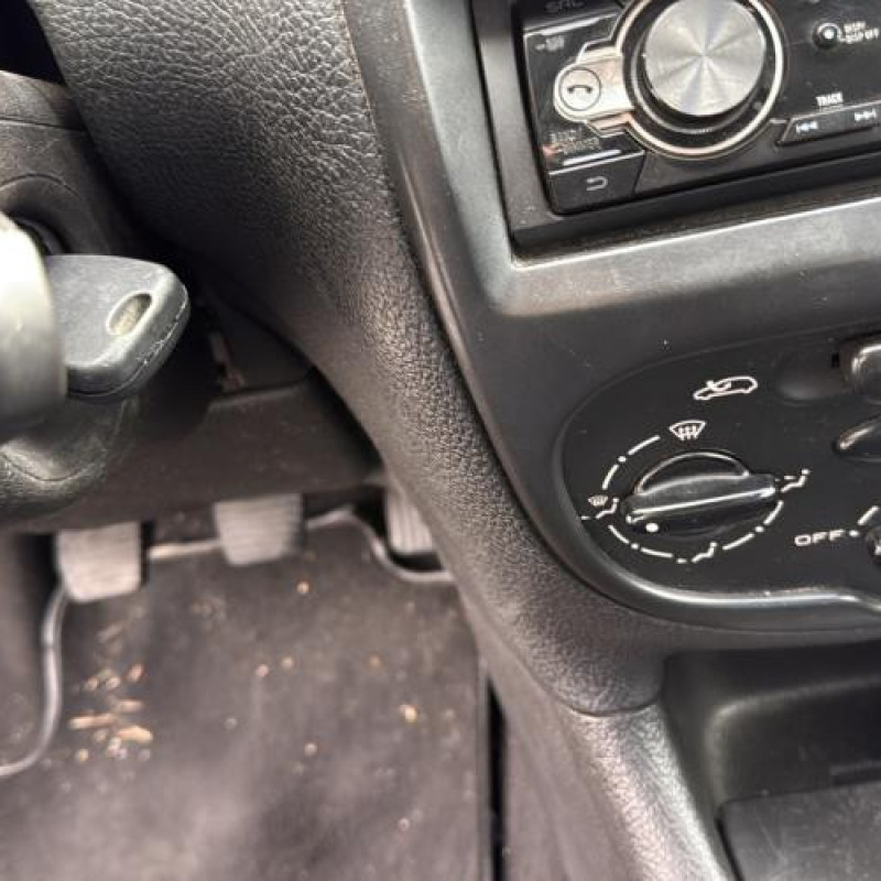 Levier de vitesses PEUGEOT 206 Photo n°14