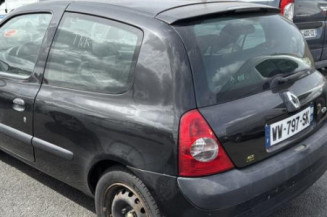 Custode arriere droit RENAULT CLIO 2