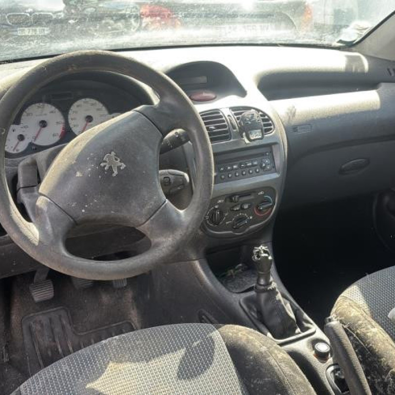 Face avant PEUGEOT 206 Photo n°12