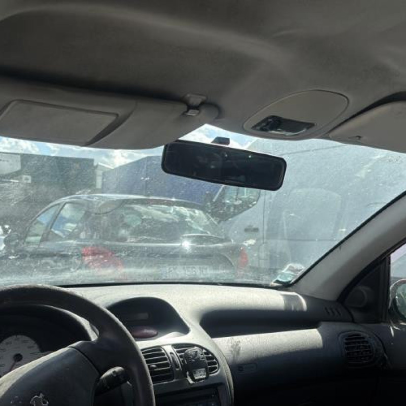 Face avant PEUGEOT 206 Photo n°13