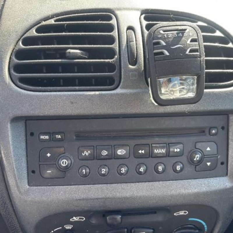 Face avant PEUGEOT 206 Photo n°14