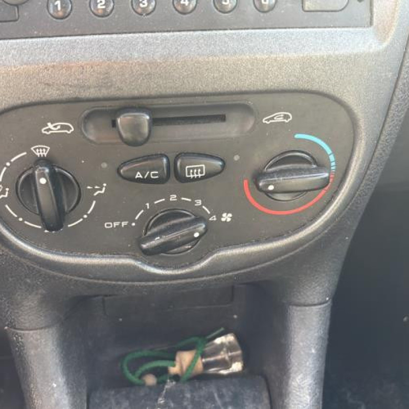 Face avant PEUGEOT 206 Photo n°15