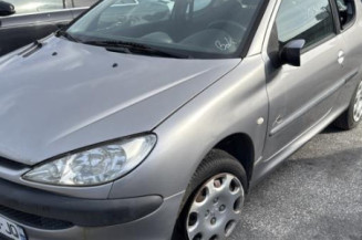 Face avant PEUGEOT 206 Photo n°1