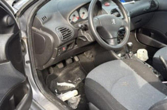 Levier de vitesses PEUGEOT 206