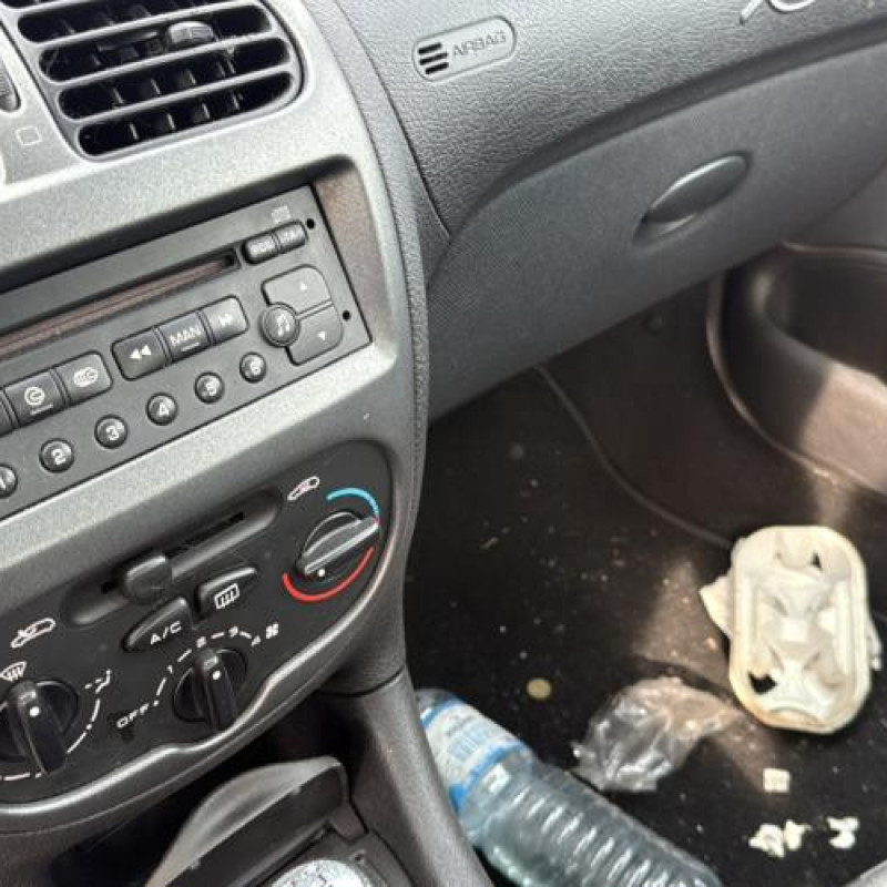 Levier de vitesses PEUGEOT 206 Photo n°17