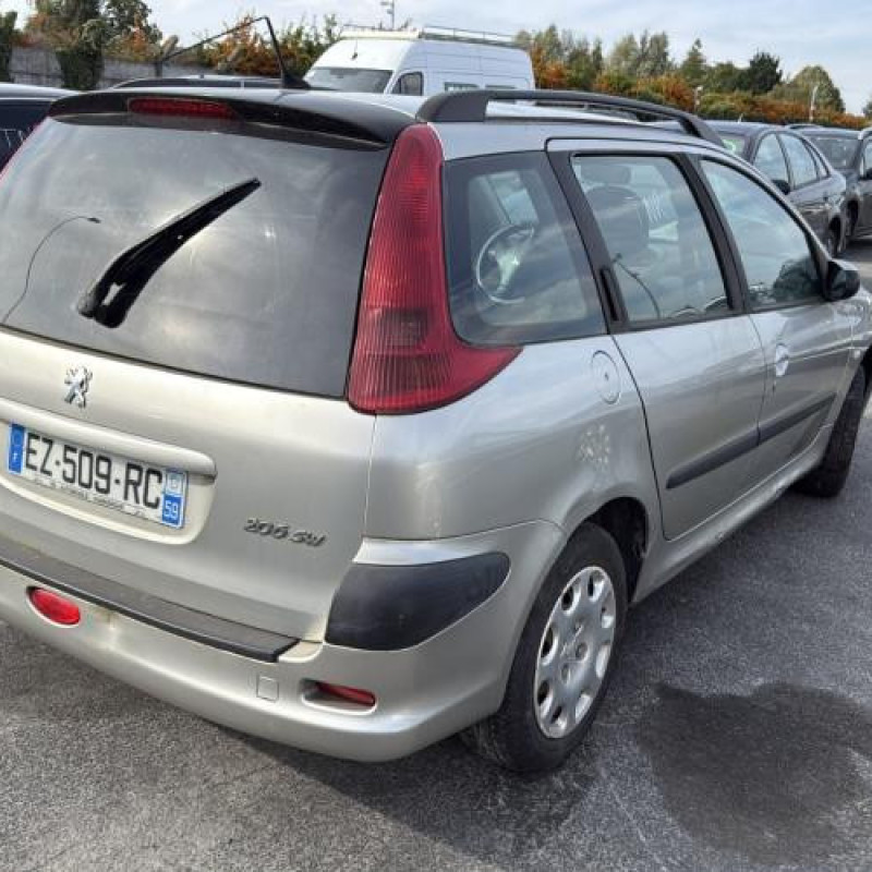 Face avant PEUGEOT 206 Photo n°3