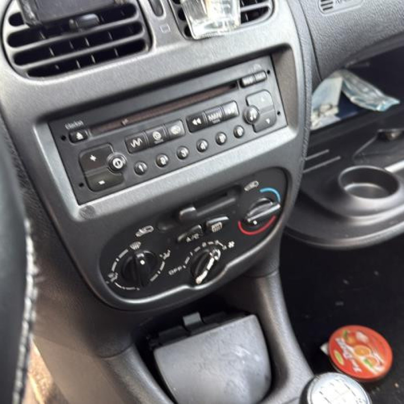 Face avant PEUGEOT 206 Photo n°12