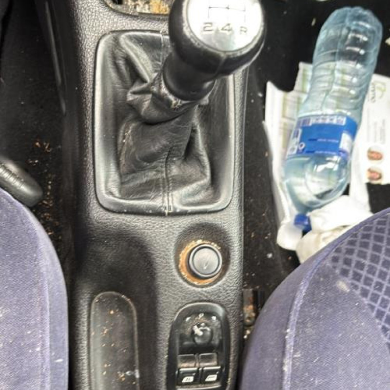 Face avant PEUGEOT 206 Photo n°17