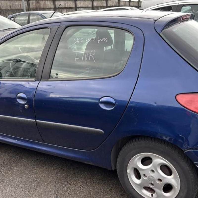 Levier de vitesses PEUGEOT 206 Photo n°6