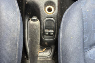 Levier de vitesses PEUGEOT 206