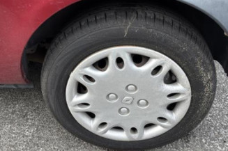 Custode arriere droit RENAULT CLIO 2