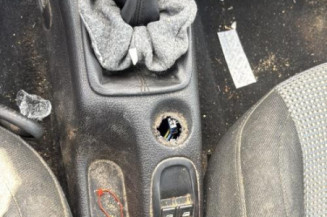 Levier de vitesses PEUGEOT 206