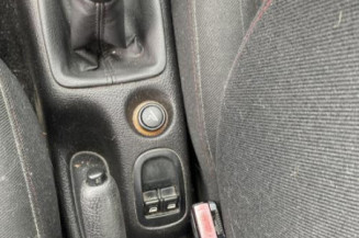 Levier de vitesses PEUGEOT 206