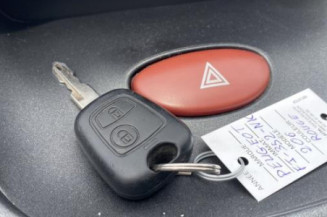 Levier de vitesses PEUGEOT 206