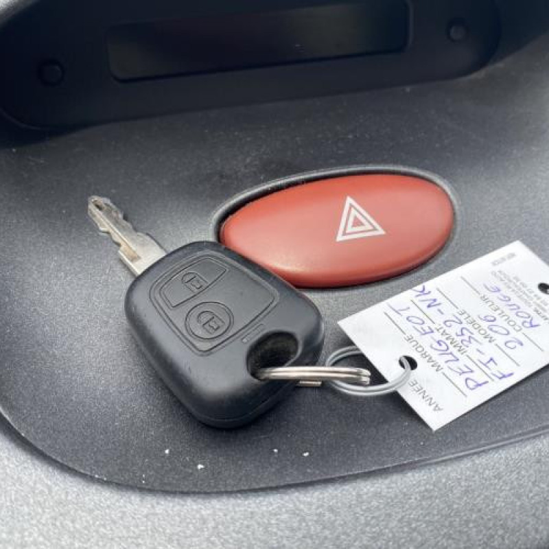 Levier de vitesses PEUGEOT 206 Photo n°17