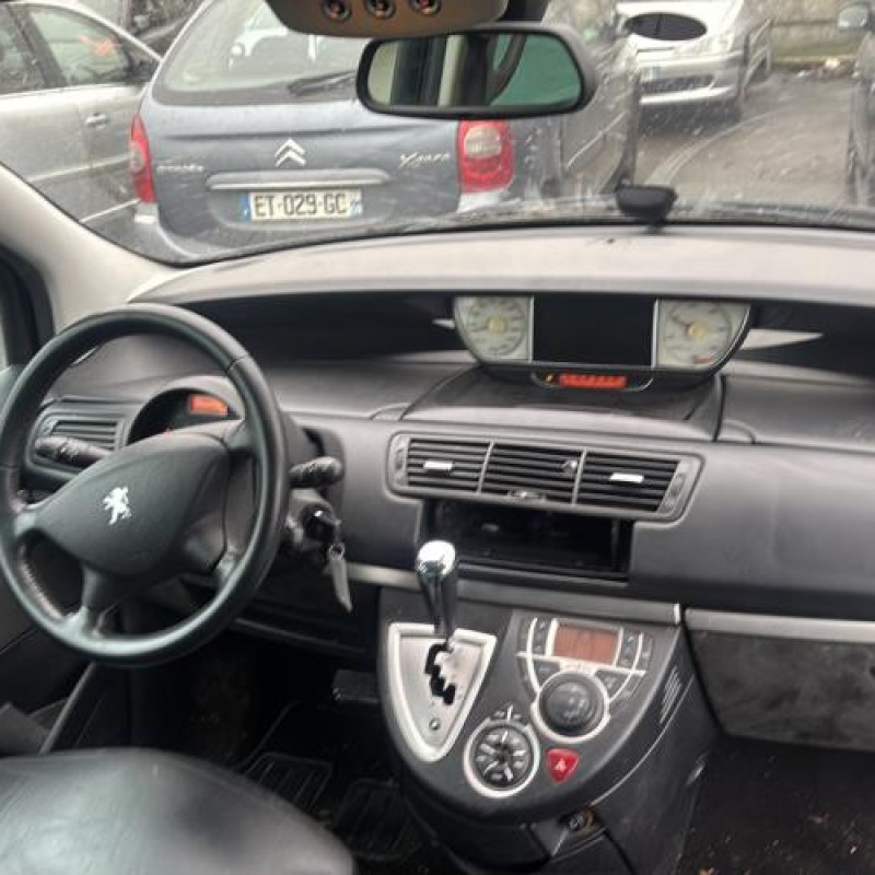 Aile arriere droit PEUGEOT 807 Photo n°18