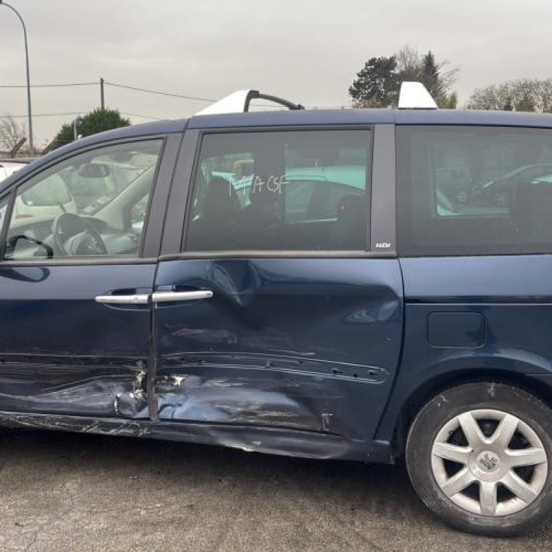 Aile arriere gauche PEUGEOT 807 Photo n°7