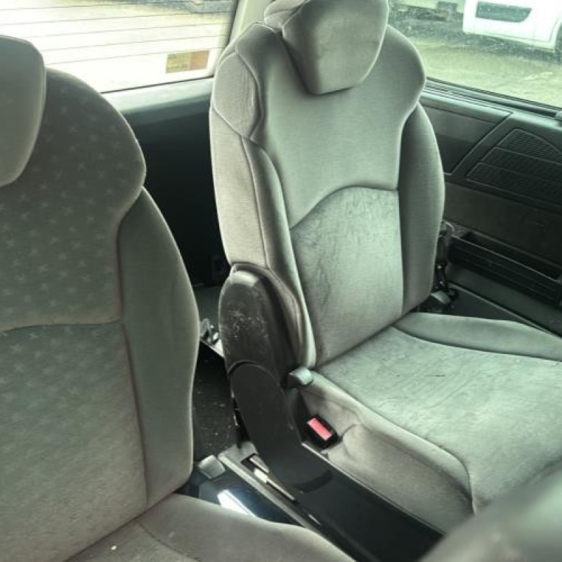 Aile arriere gauche PEUGEOT 807 Photo n°17