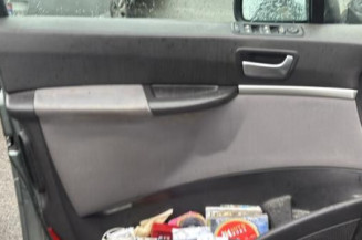 Aile arriere droit PEUGEOT 807