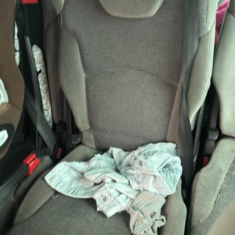 Aile arriere gauche PEUGEOT 807 Photo n°12