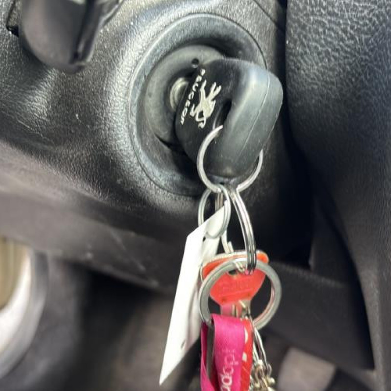 Face avant PEUGEOT 206 Photo n°19