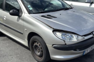 Levier de vitesses PEUGEOT 206