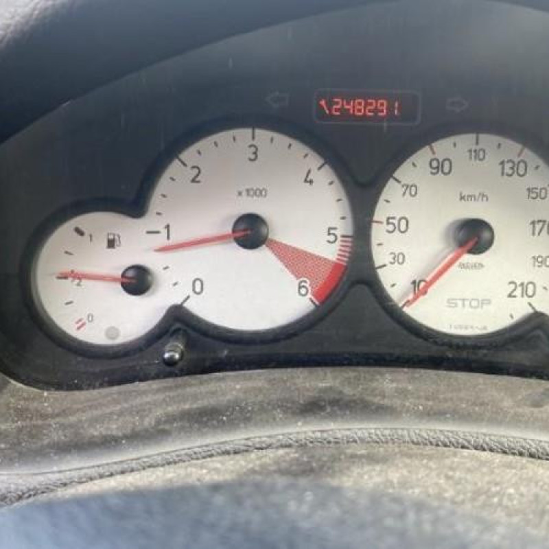 Levier de vitesses PEUGEOT 206 Photo n°9