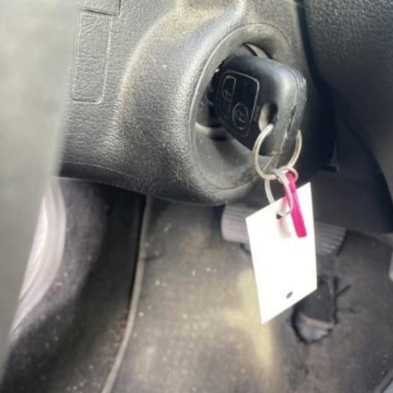 Levier de vitesses PEUGEOT 206 Photo n°15