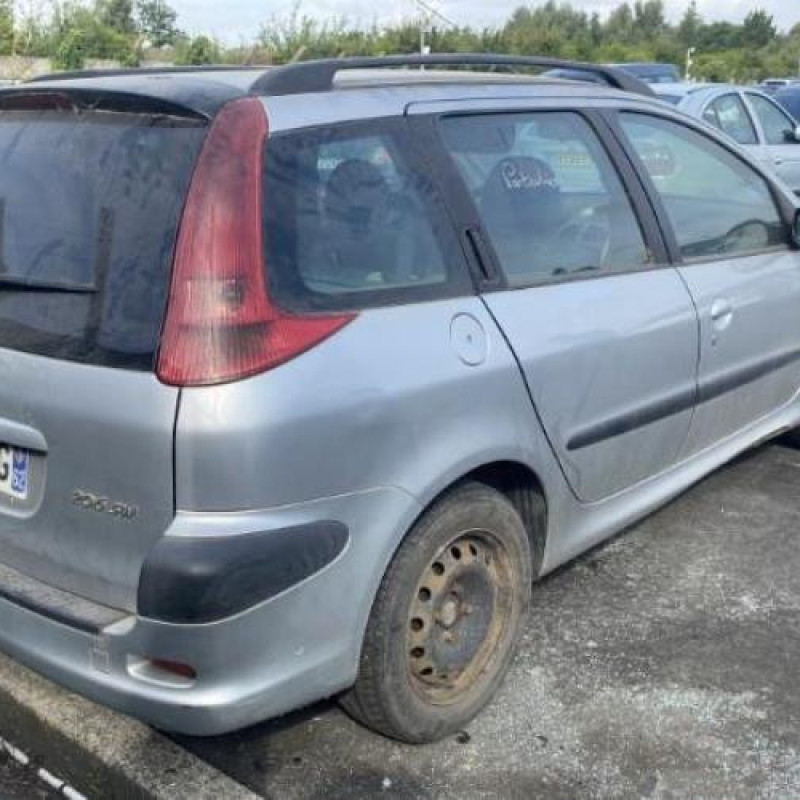 Levier de vitesses PEUGEOT 206 Photo n°17