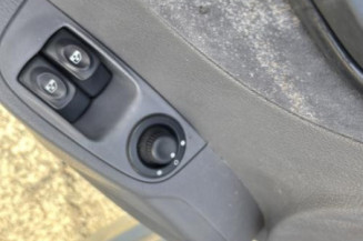 Malle/Hayon arriere RENAULT MEGANE 1