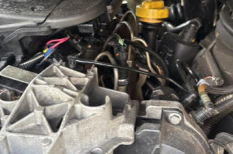 Feu arriere stop central RENAULT MEGANE 1