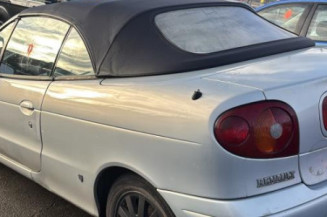 Compteur RENAULT MEGANE 1