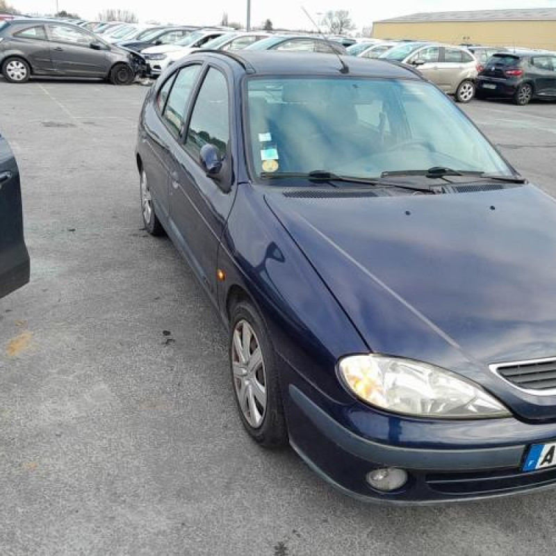 Compteur RENAULT MEGANE 1 Photo n°7