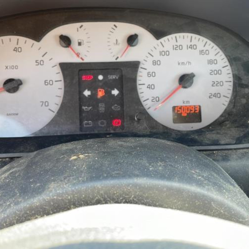 Compteur RENAULT MEGANE 1 Photo n°7