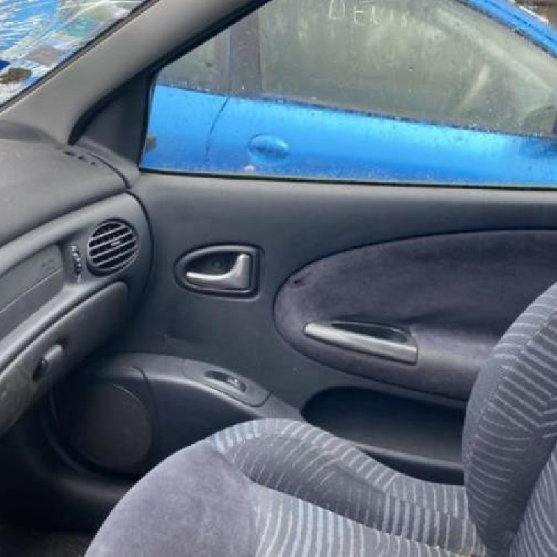 Compteur RENAULT MEGANE 1 Photo n°11