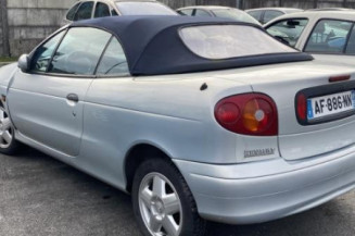 Compteur RENAULT MEGANE 1