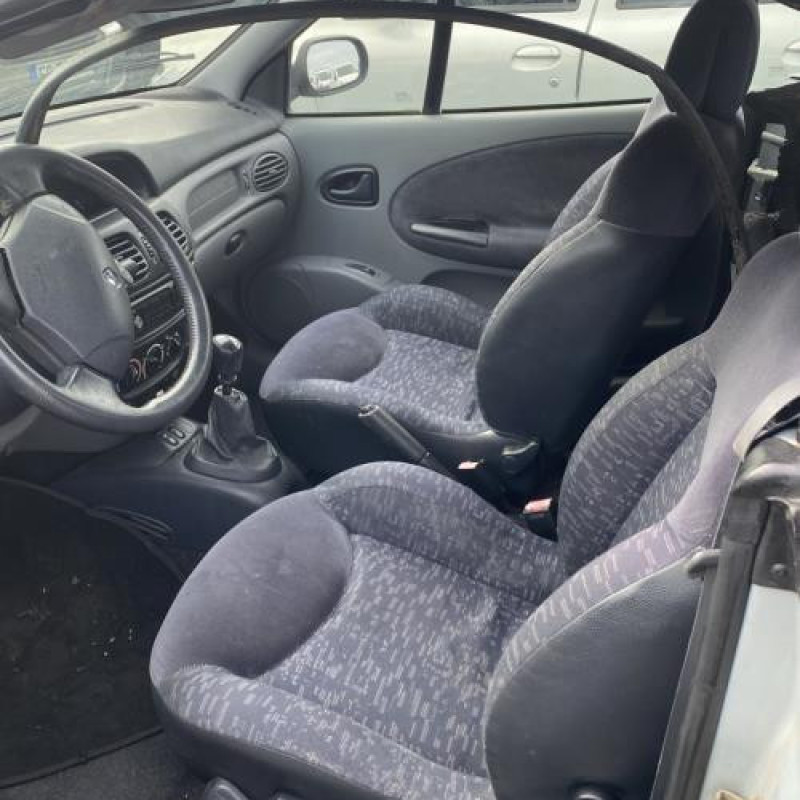 Compteur RENAULT MEGANE 1 Photo n°7