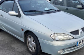 Reservoir essence RENAULT MEGANE 1