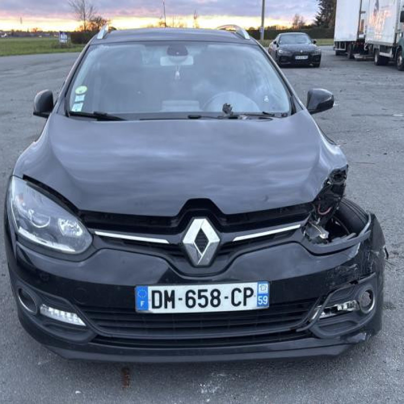 Reservoir essence RENAULT MEGANE 3 Photo n°8