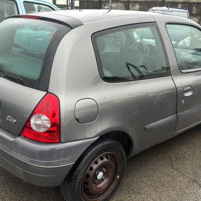 Tambour arriere droit RENAULT CLIO 2 Photo n°5