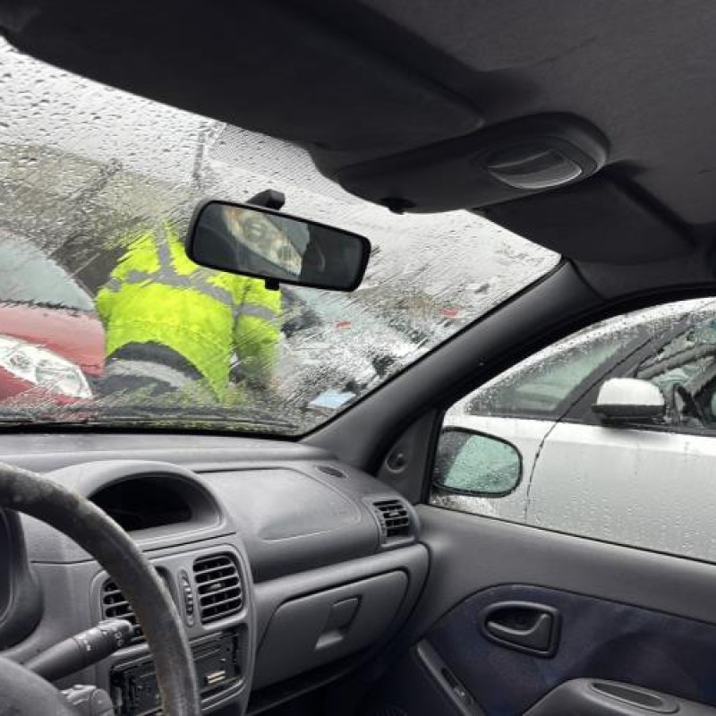 Tambour arriere droit RENAULT CLIO 2 Photo n°13