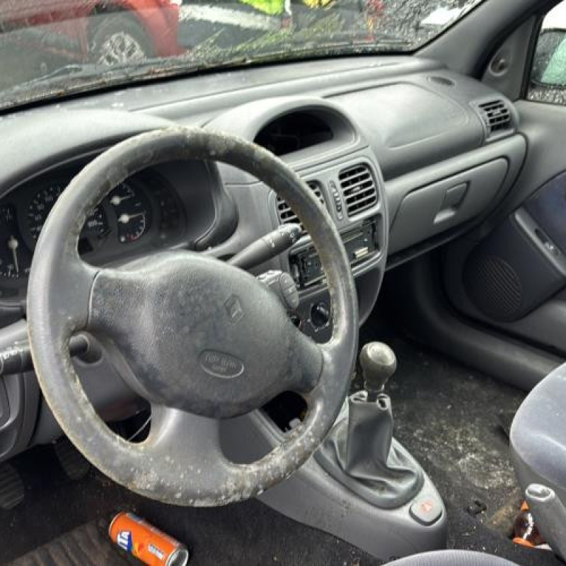 Tambour arriere gauche RENAULT CLIO 2 Photo n°12