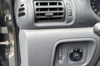 Tambour arriere gauche RENAULT CLIO 2